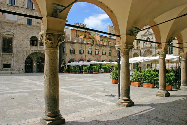 Ascoli Piceno, Piazza