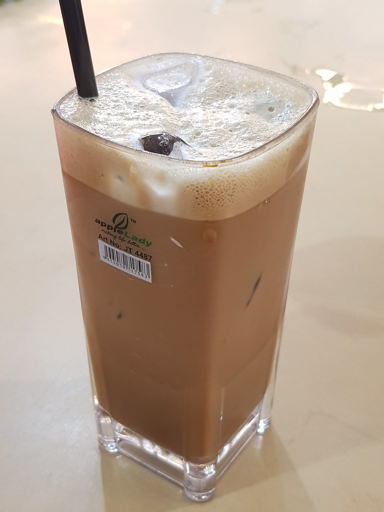 白咖啡冰 Ice White Coffee rm$3.30 @ 桂生餐館 Restoran Kwai Sun SS15