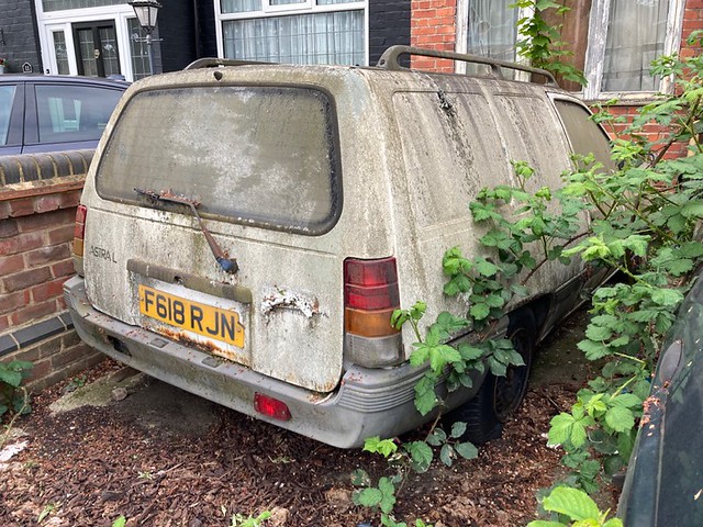 Abandoned 1989 Bedford Astra Van
