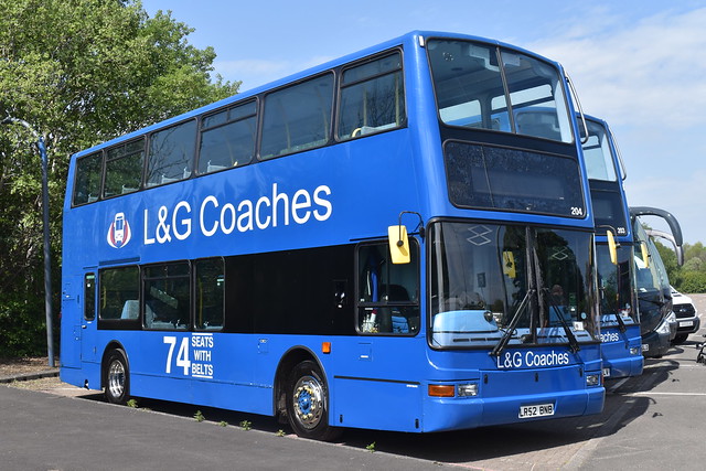 0204 LR52 BNB L&G Coaches