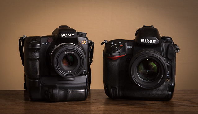 Duel // Sony Alpha 700 (2007) /  Nikon D3s (2009)
