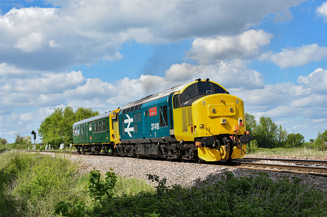 37418 + 975025 - Ely West Junction - 07/05/22.