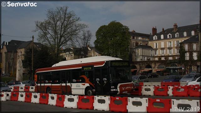 Irisbus Agora S GNV – Setram (Société d'Économie Mixte des TRansports en commun de l'Agglomération Mancelle) n°678