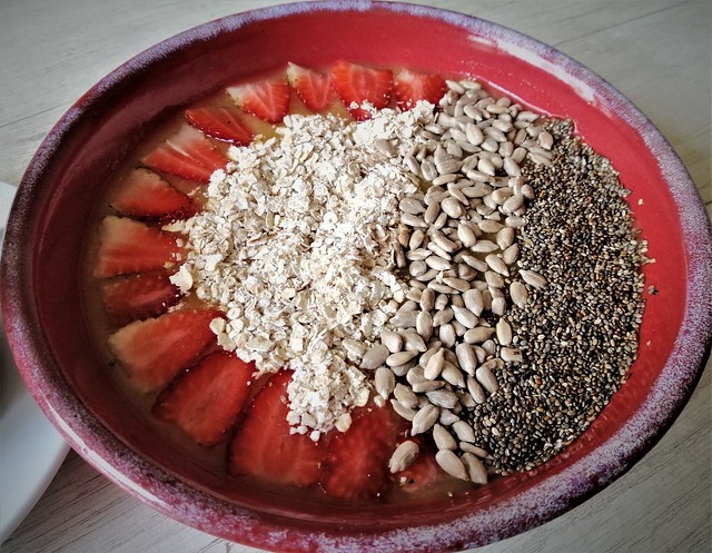 Smoothie Bowl With Seeds
