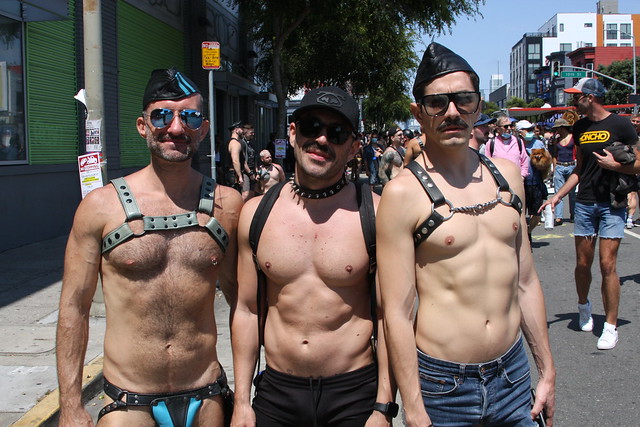 TRIPLE HUNKY MUSCLE HUNKS ! photographed by ADDA DADA at DORE ALLEY FAIR 2021 ! (safe photo)