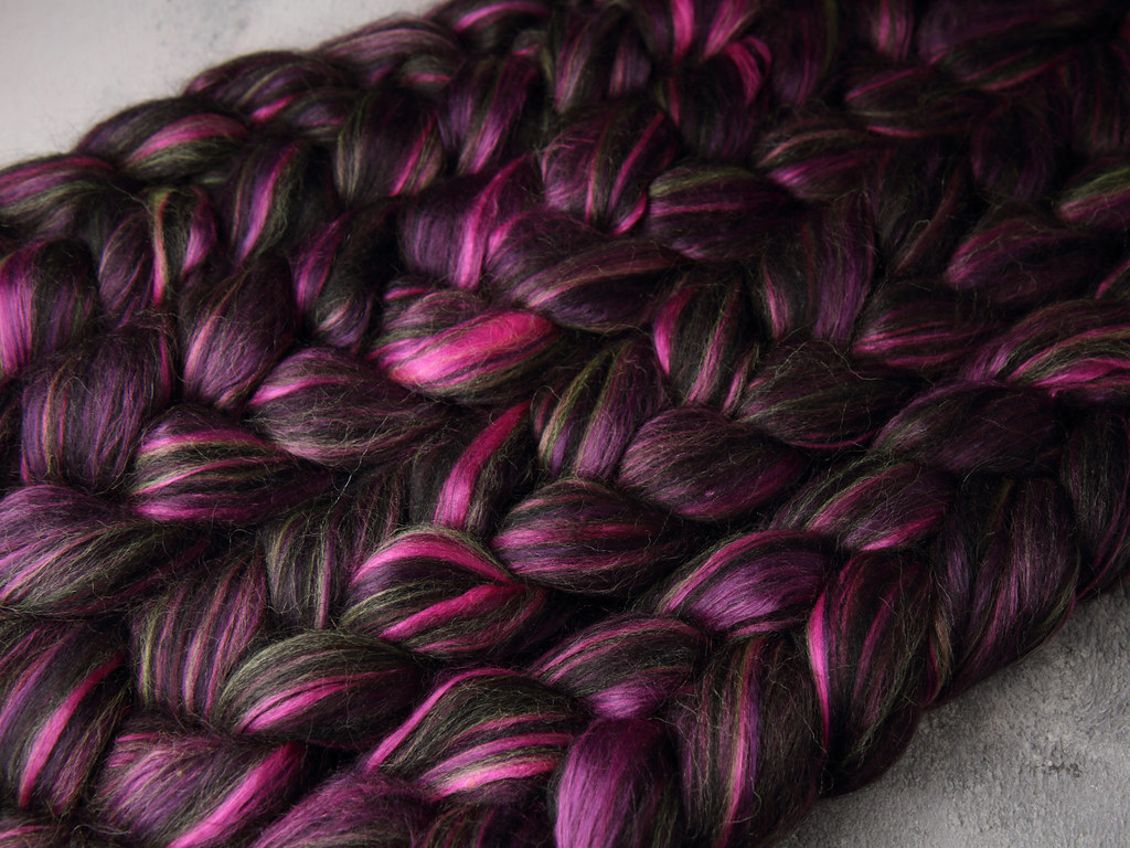 Indulgence British wool, baby Alpaca and Mulberry Silk blended top spinning fibre 100g in ‘Gothique’ » It's a Stitch Up
