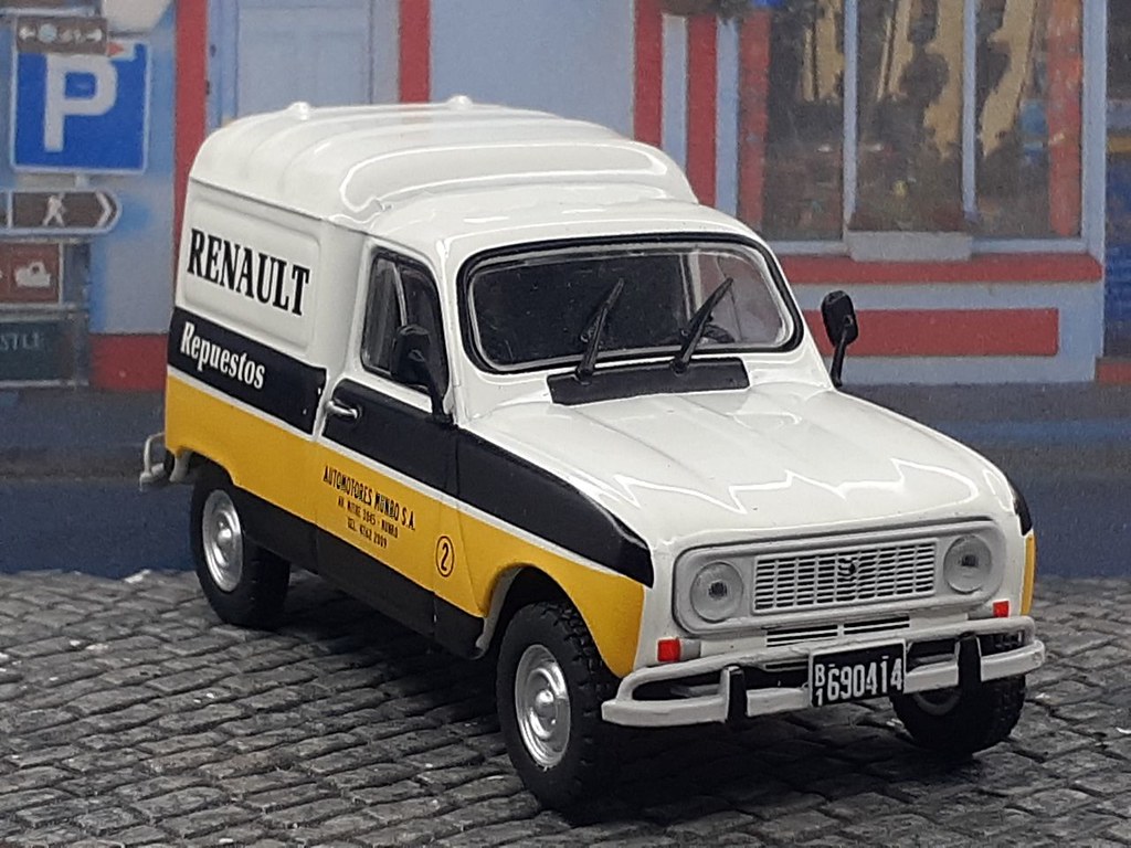 Renault 4F - Renault Repuestos - 1982