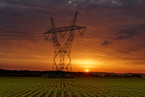 Pylon sunrise | by realisations.images.delhaye