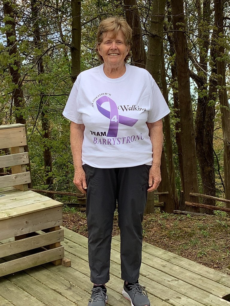 Gayle's Barrystrong Team Shirts for the IG Wealth Management Walk for Alzheimer's