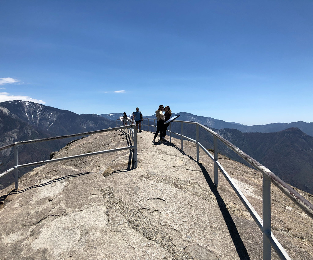 Top of Moro Rock in Sequoia National Park