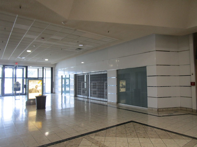 Former Bon-Ton Mall Entry #2