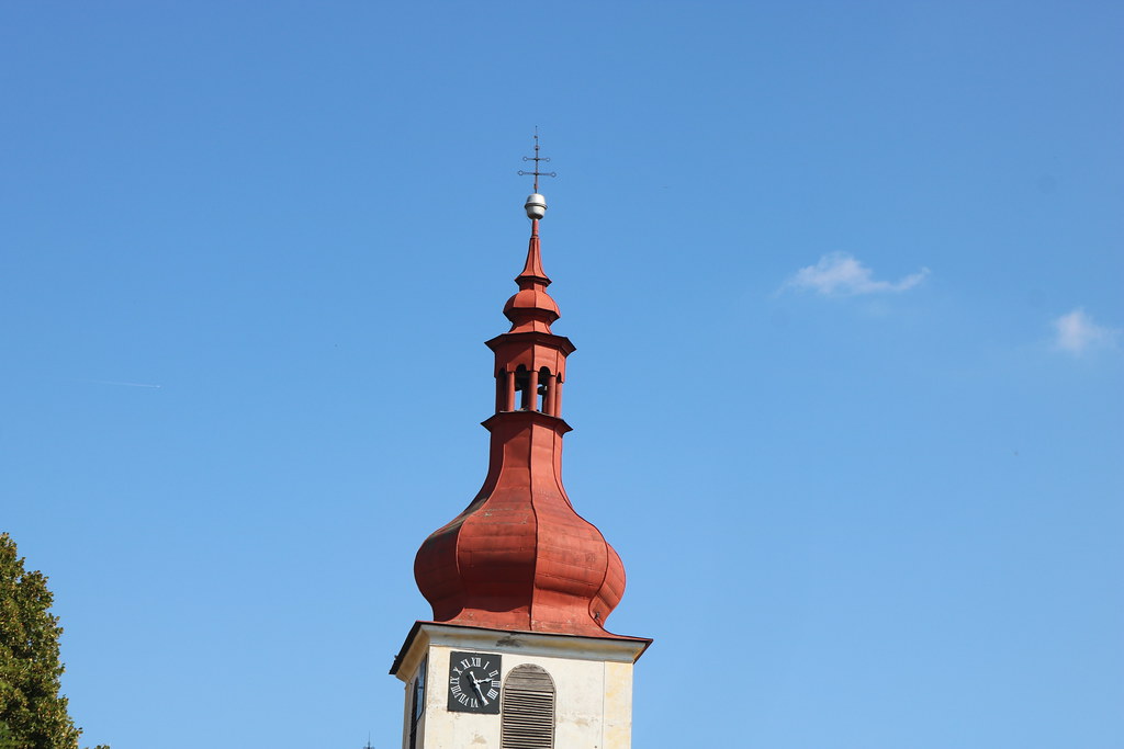 kostel Narození Panny Marie v Radonicích