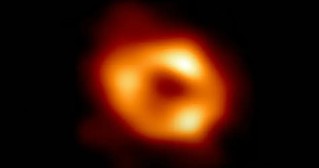 Sagittarius A*, la prima foto del buco nero al centro della Via Lattea