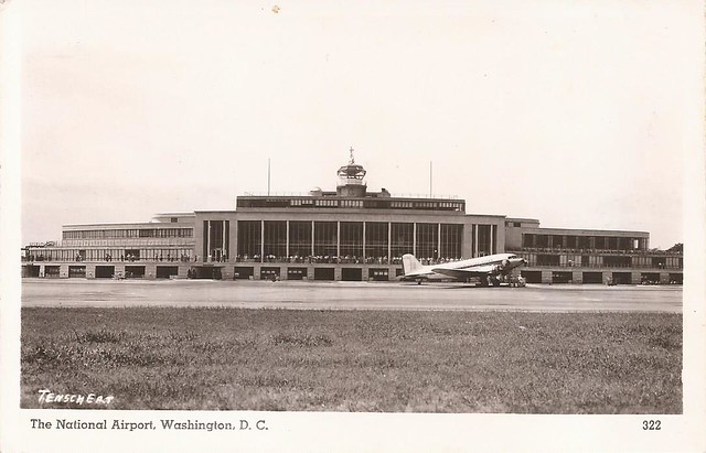 Washington National Airport (DCA) postcard - early 1940's