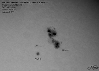 The Sun - 2022-05-18 15:44 UTC - AR3014 and AR3015