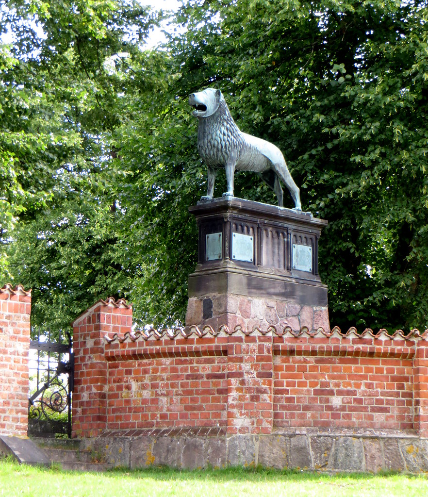 Monument à Henri le Lion, Ratzebourg, arrondissement du duché de Lauenbourg, Schleswig-Holstein, Allemagne.