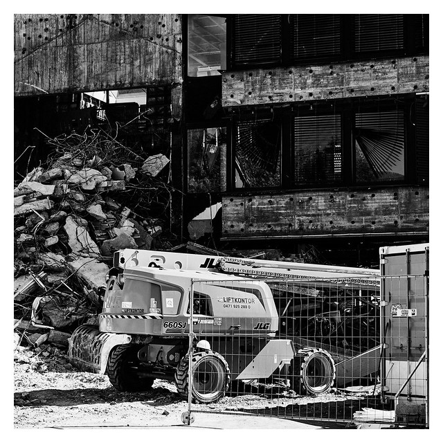 Street Views (Demolition)
