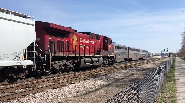 CP freight passes Empire Builder in Milwaukee