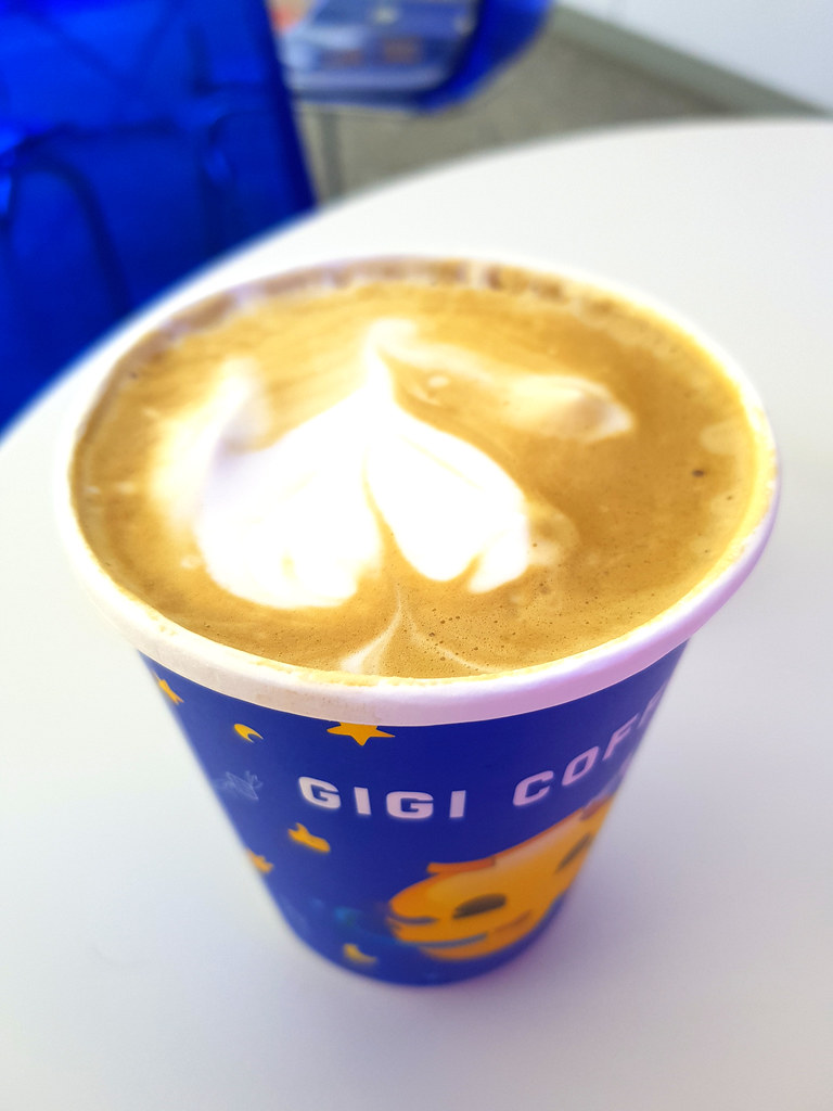 星期一藍調曲奇拿鐵 Monday Blues Cookie Latte rm$12 @ GiGi Coffee SS15