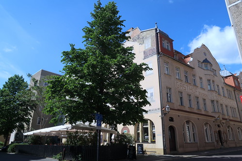 Fassade des Gasthofs "Zum Schad" in Halle (Saale)