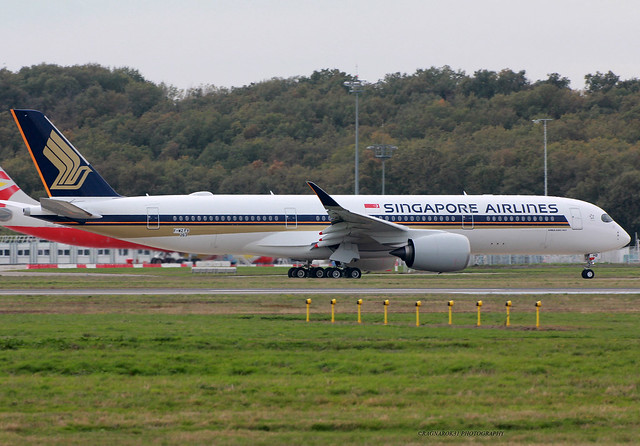 A350-900_SingaporeAirlines_F-WZFV-001_cn0263