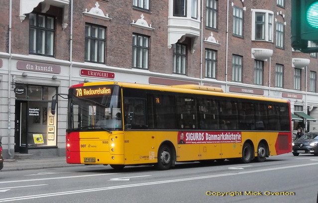 2007 Volvo Vest B12BLE Arriva 1686 is seen with just 2 days left in contract on route 7A approaching Copenhagen Zoo