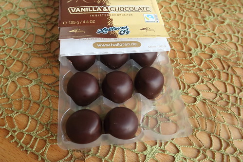 Halloren O's Vanilla & Chocolate (eins zum Probieren entnommen)