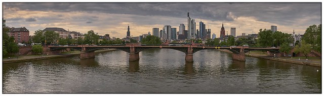 Frankfurter Skyline Panorama