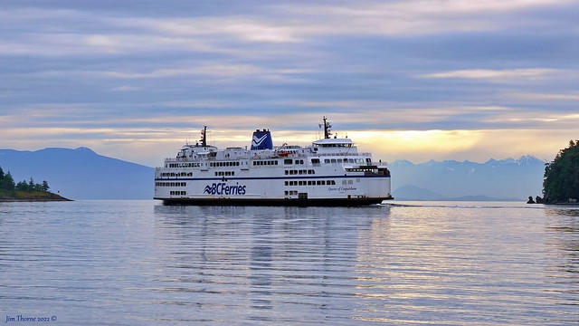Queen of Coquitlam in Departure Bay (Nanaimo) underway with a morning sailing for the mainland - 23 May 2022 [© WCK-JST]