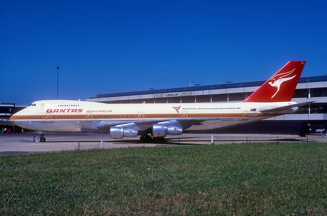 Qantas Boeing 747-200; VH-EBP@SYD, January 1981
