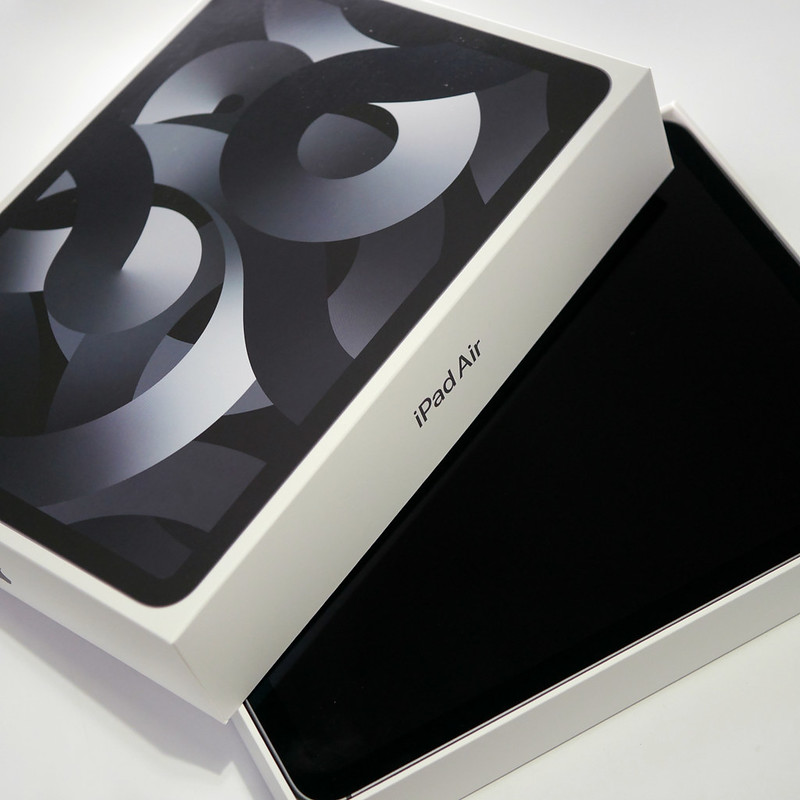 アップル Apple iPad Air 5th 第5世代 M1