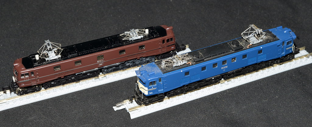 A pair of JR EF58 2-Co+Co-2 Electric Locomotives (1)