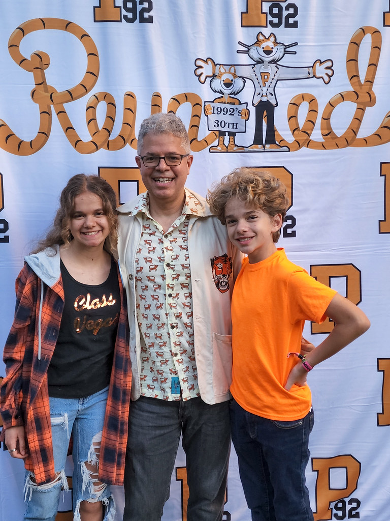 Daddy & The Kids At The 30th Reunion