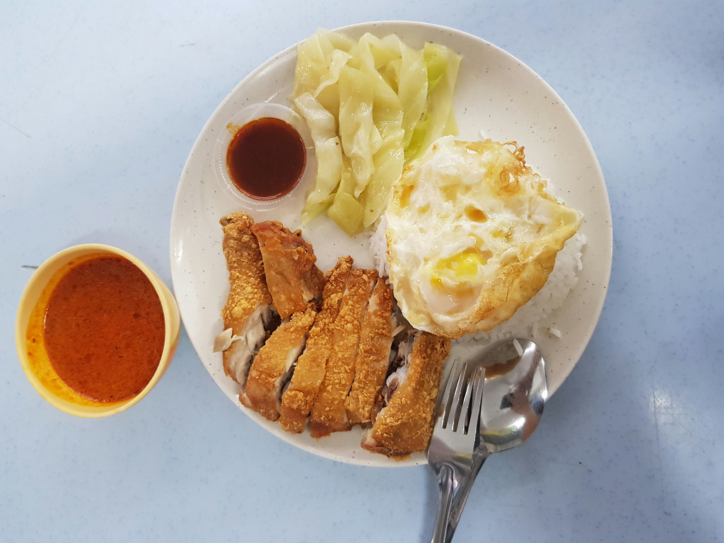 炸雞腿飯 Fried Chicken Leg Rice rm$11 @ 新海景餐館 Restoran New Weng Soon Jaya USJ17