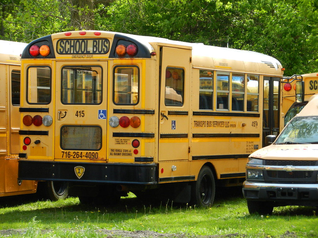 Transpo Bus Services 415 ex-Chestnut Ridge Transportation … | Flickr