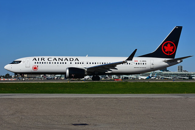 C-GMIQ (Air Canada)