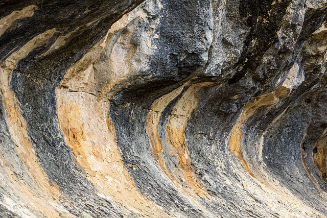 Interesting Rock Structure – Dordogne 3