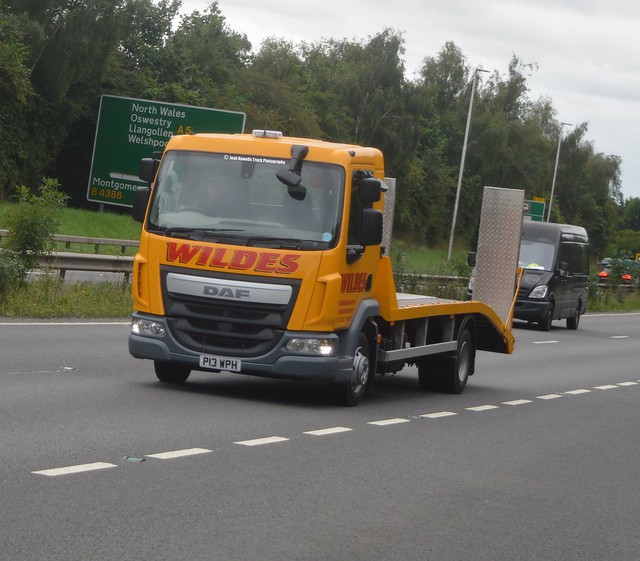 Wildes Plant Hire P13 WPH Driving Along the A5 At Shrewsbury