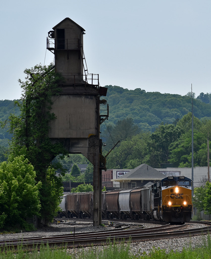 No Coal Today | A CSX grain train passes the C&O coaling tow… | Flickr