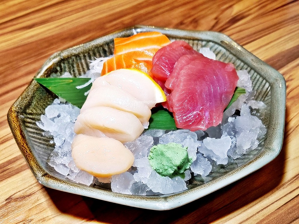 Sashimi Platter - Salmon Loin, Tuna Loin, Scallop