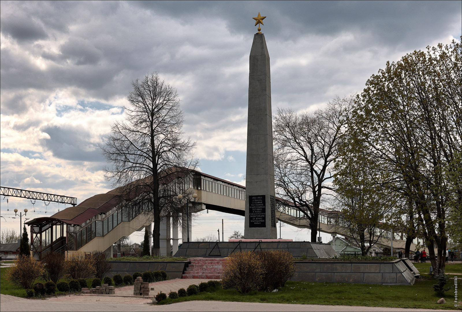 Памятник воинам, погибшим в годы Великой Отечественной войны, Марьина Горка, Беларусь