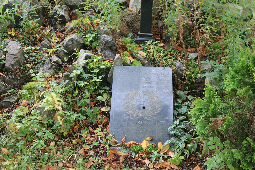 pomník obětem 1. světové války v Horní Halži
