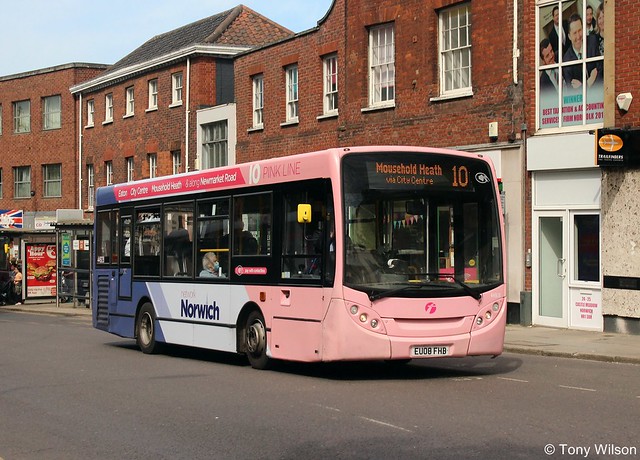 EU08FHB First Eastern Counties 44928