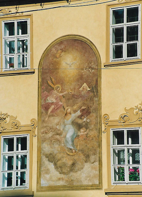 Prag- Praha, Malostranské námesti, Fresko der Marienkrönung - Prague, fresco of Mary's Crowning