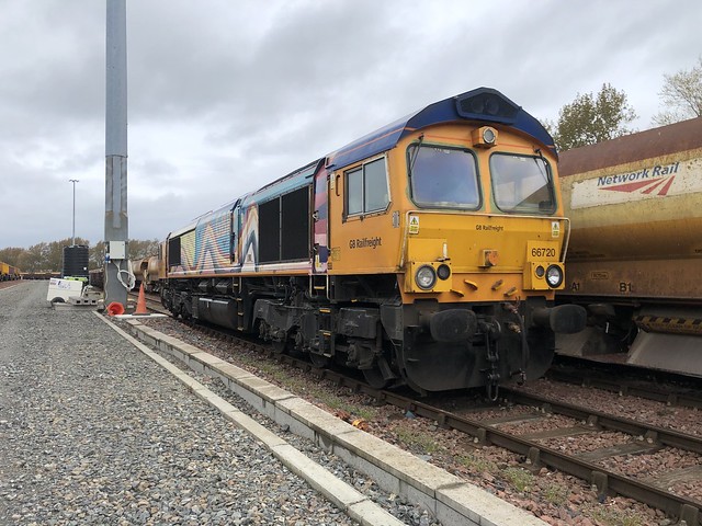 GB Railfreight Class 66/7 No’s 66720.