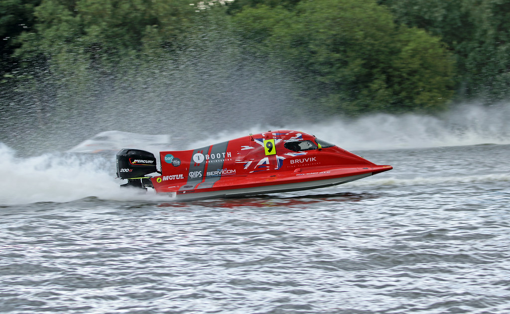 powerboat racing st helens