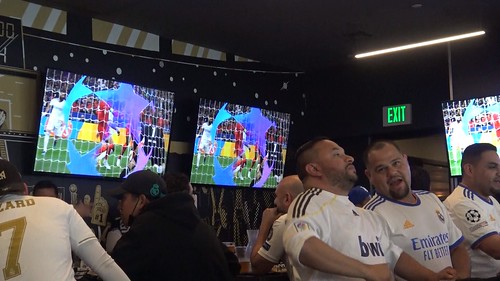 Celebran en Los Ángeles la decimocuarta del Real Madrid