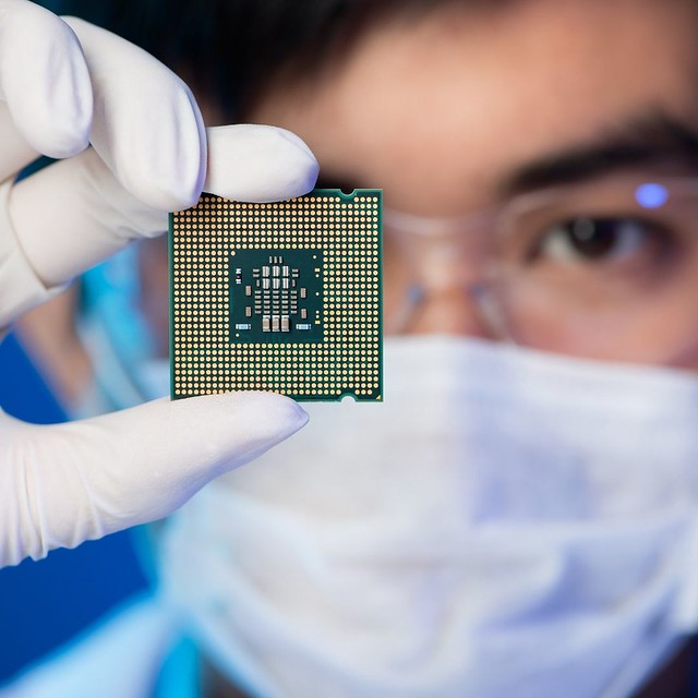El CEO de Intel México destacó que el 80% de los chips se fabrican en Asia