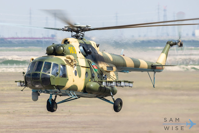 Azerbaijani Air Force Mi-17-1V Hip '163 Yellow'
