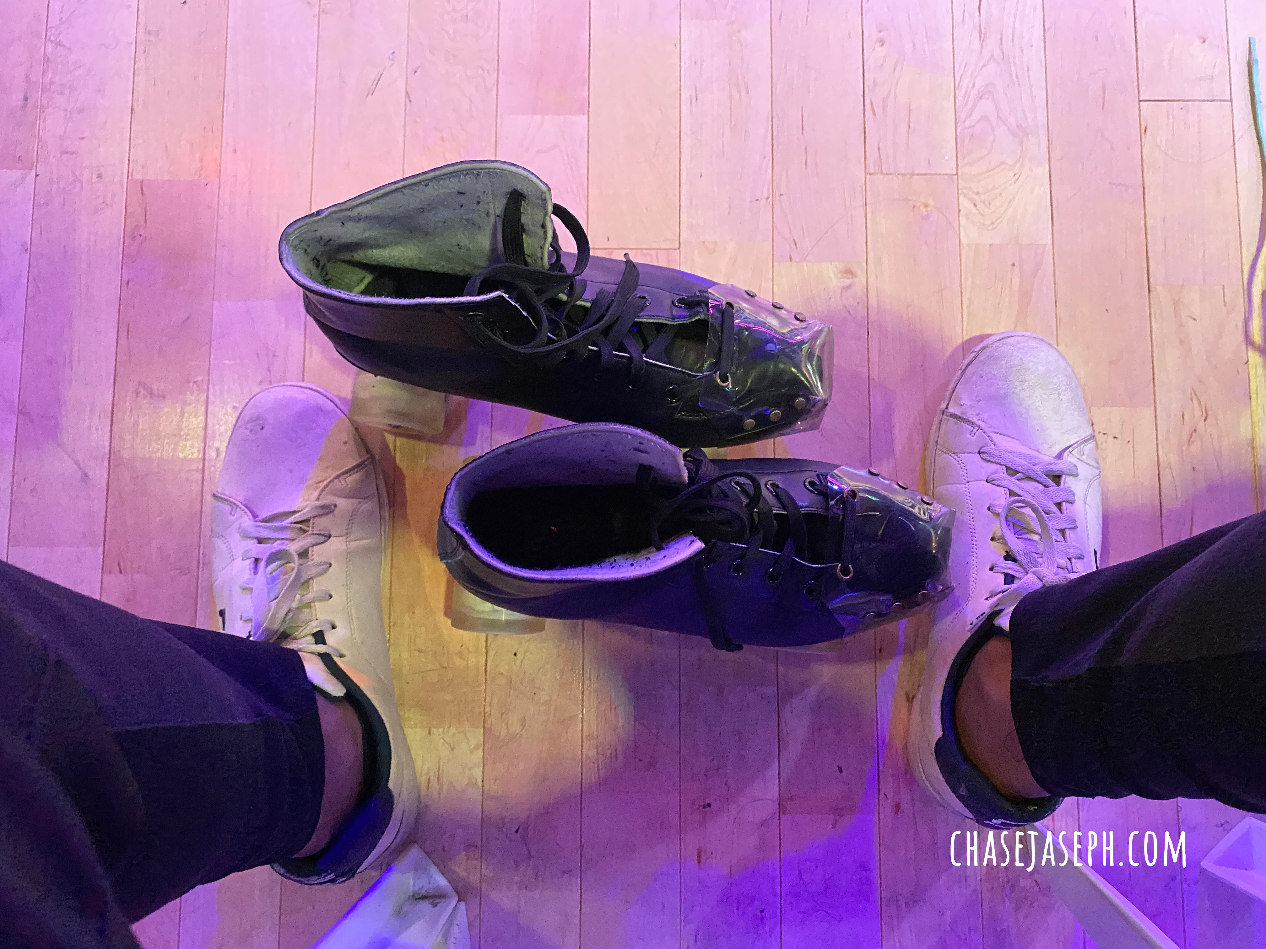 Roller Disco - Dance and Skate (Metro Guide)
